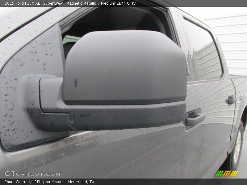 Magnetic Metallic / Medium Earth Gray 2015 Ford F150 XLT SuperCrew