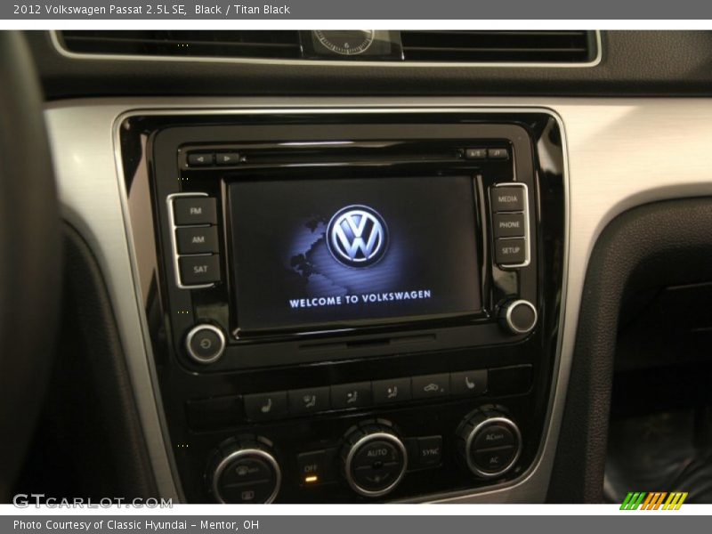 Black / Titan Black 2012 Volkswagen Passat 2.5L SE