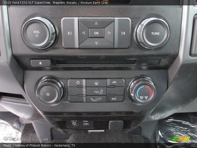 Controls of 2015 F150 XLT SuperCrew