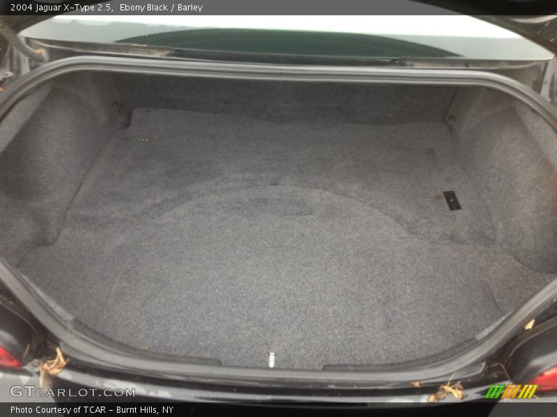 Ebony Black / Barley 2004 Jaguar X-Type 2.5