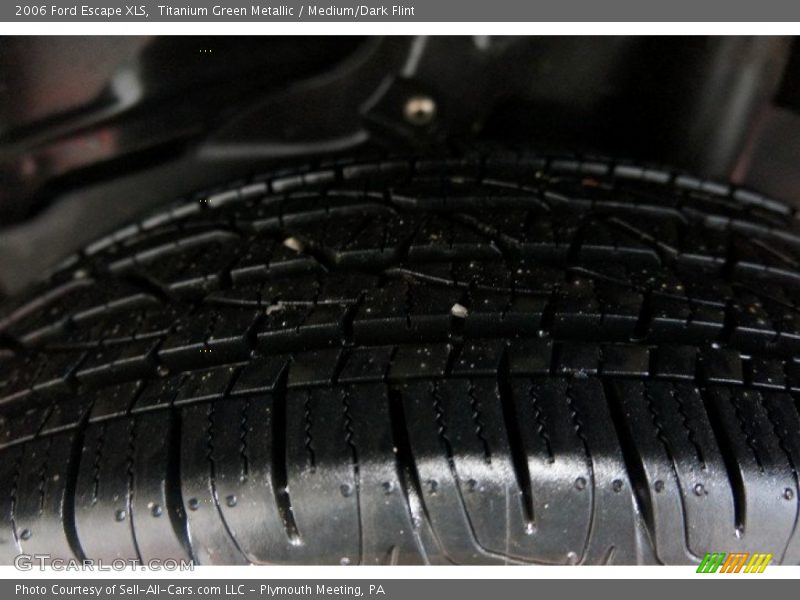 Titanium Green Metallic / Medium/Dark Flint 2006 Ford Escape XLS