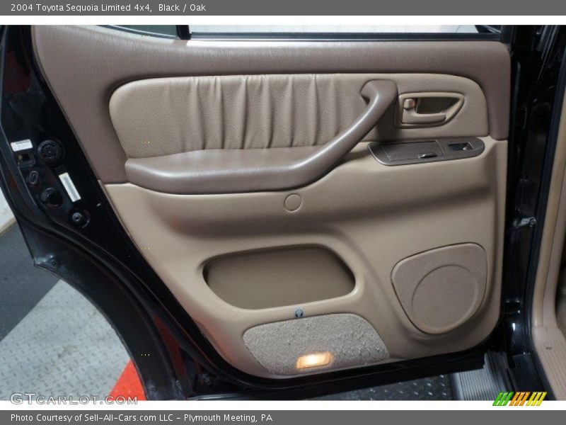 Black / Oak 2004 Toyota Sequoia Limited 4x4