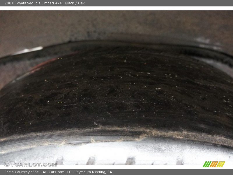 Black / Oak 2004 Toyota Sequoia Limited 4x4