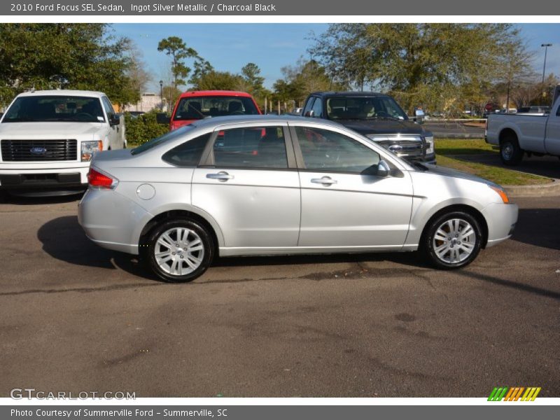 Ingot Silver Metallic / Charcoal Black 2010 Ford Focus SEL Sedan