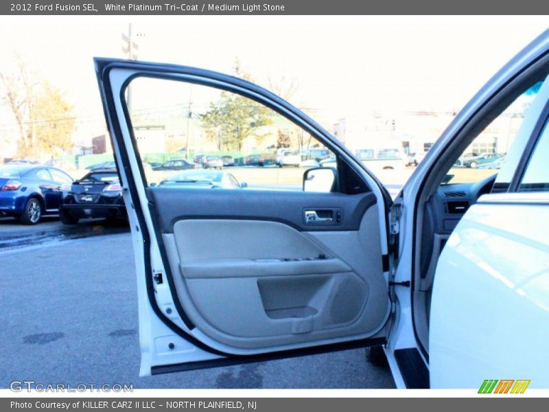 White Platinum Tri-Coat / Medium Light Stone 2012 Ford Fusion SEL