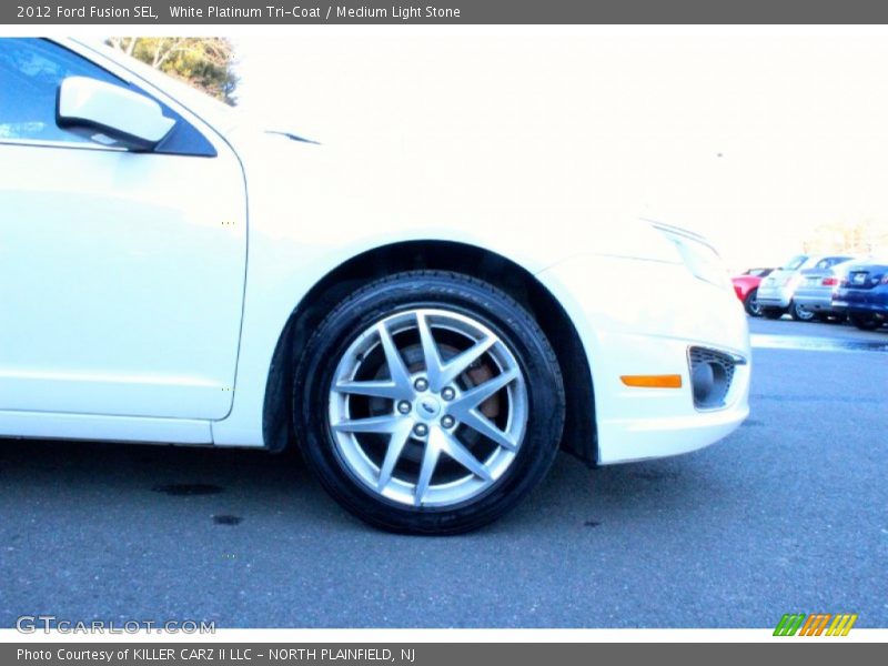 White Platinum Tri-Coat / Medium Light Stone 2012 Ford Fusion SEL