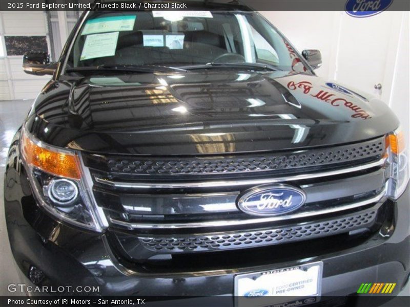 Tuxedo Black / Charcoal Black 2015 Ford Explorer Limited