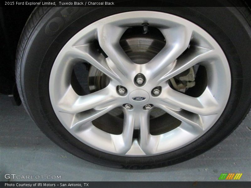 Tuxedo Black / Charcoal Black 2015 Ford Explorer Limited