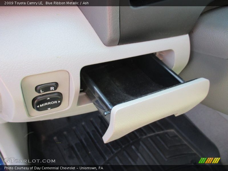 Blue Ribbon Metallic / Ash 2009 Toyota Camry LE