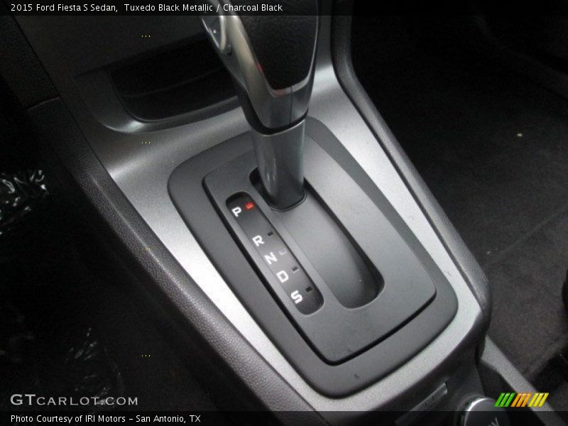 Tuxedo Black Metallic / Charcoal Black 2015 Ford Fiesta S Sedan