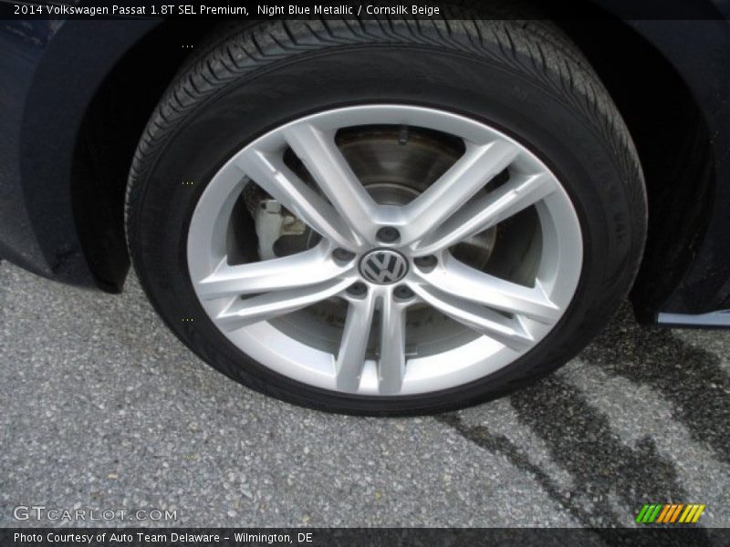 2014 Passat 1.8T SEL Premium Wheel
