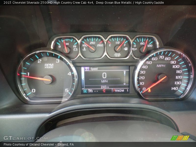  2015 Silverado 2500HD High Country Crew Cab 4x4 High Country Crew Cab 4x4 Gauges