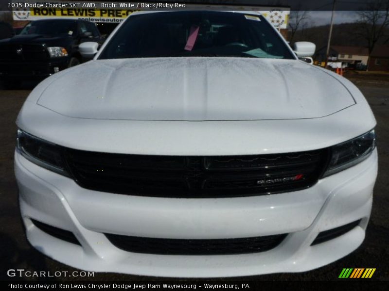 Bright White / Black/Ruby Red 2015 Dodge Charger SXT AWD