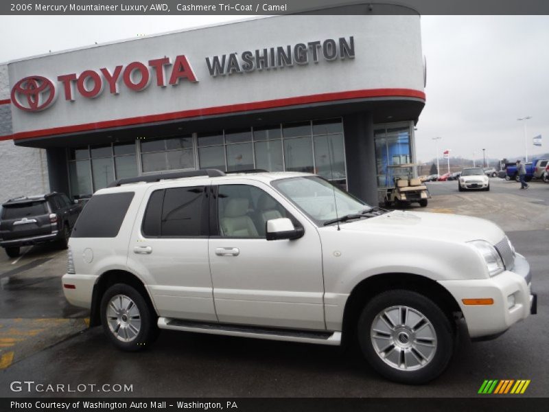 Cashmere Tri-Coat / Camel 2006 Mercury Mountaineer Luxury AWD