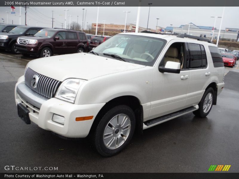 Cashmere Tri-Coat / Camel 2006 Mercury Mountaineer Luxury AWD