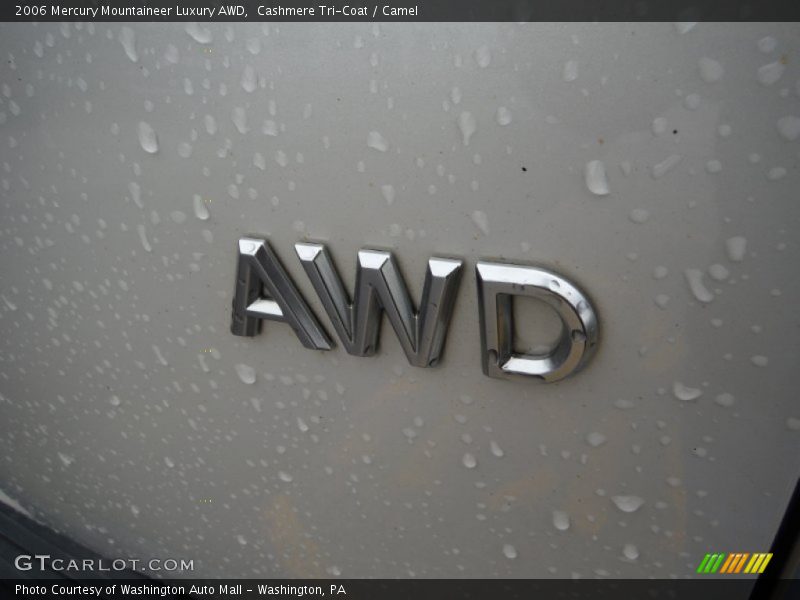 Cashmere Tri-Coat / Camel 2006 Mercury Mountaineer Luxury AWD