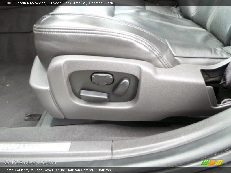 Tuxedo Black Metallic / Charcoal Black 2009 Lincoln MKS Sedan