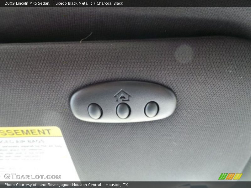 Tuxedo Black Metallic / Charcoal Black 2009 Lincoln MKS Sedan