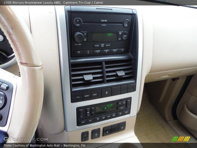 Cashmere Tri-Coat / Camel 2006 Mercury Mountaineer Luxury AWD