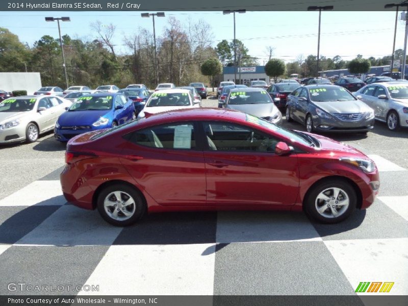 Red / Gray 2014 Hyundai Elantra SE Sedan