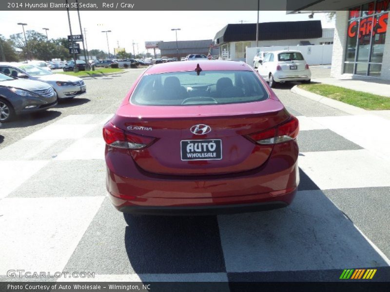 Red / Gray 2014 Hyundai Elantra SE Sedan
