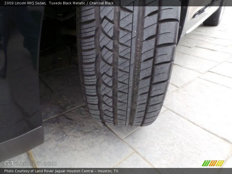 Tuxedo Black Metallic / Charcoal Black 2009 Lincoln MKS Sedan