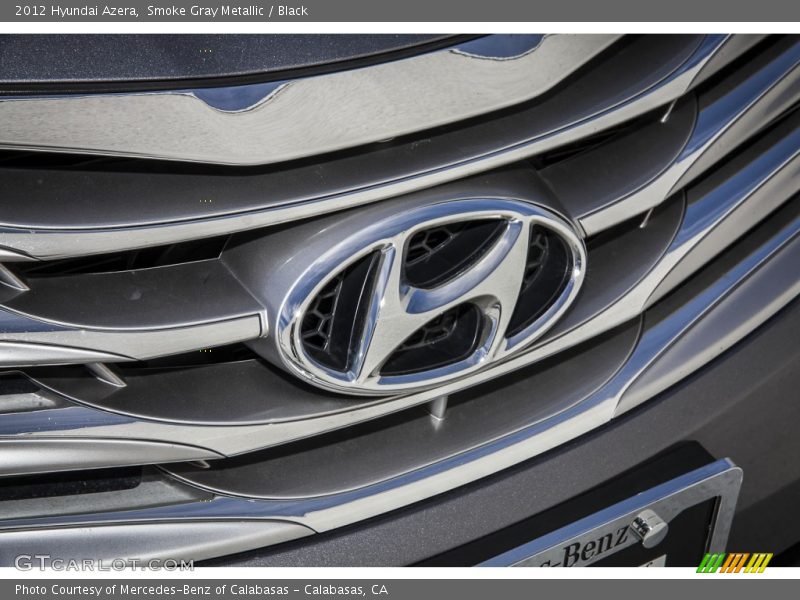 Smoke Gray Metallic / Black 2012 Hyundai Azera