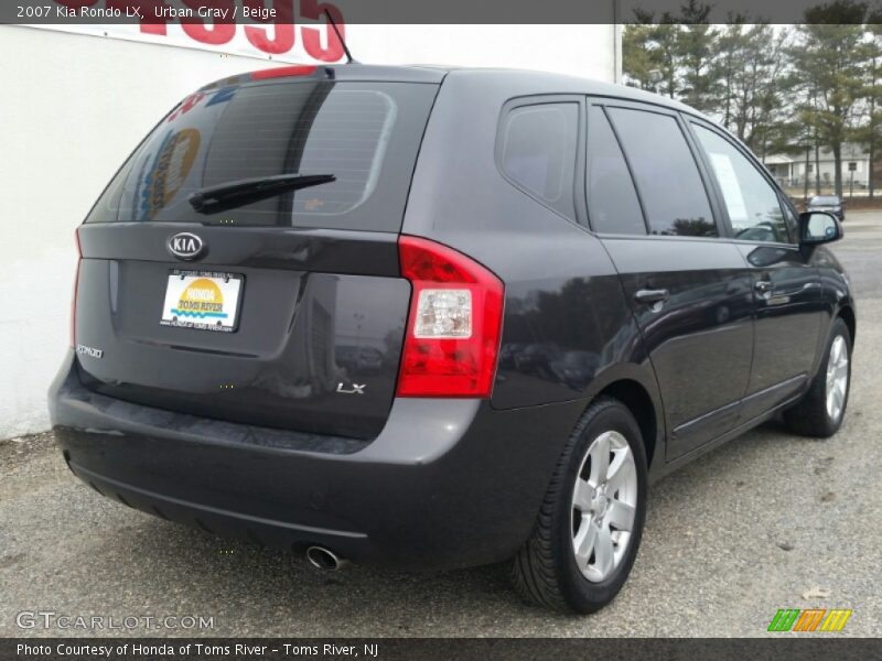 Urban Gray / Beige 2007 Kia Rondo LX