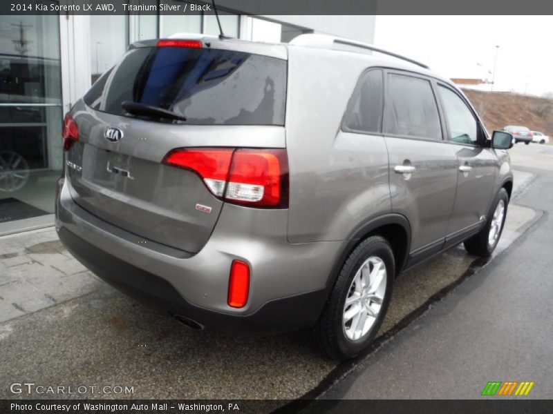 Titanium Silver / Black 2014 Kia Sorento LX AWD