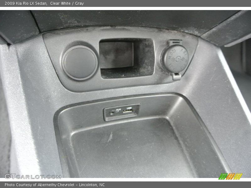 Clear White / Gray 2009 Kia Rio LX Sedan