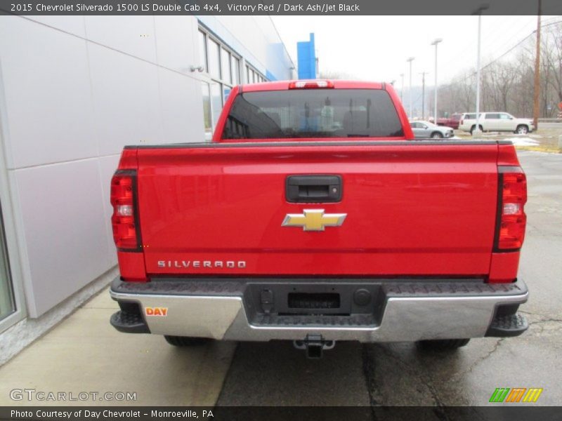 Victory Red / Dark Ash/Jet Black 2015 Chevrolet Silverado 1500 LS Double Cab 4x4