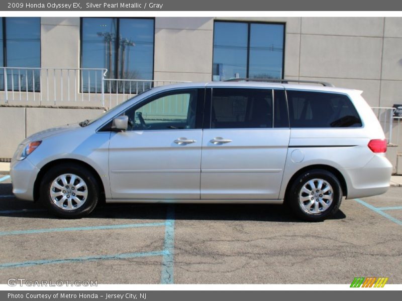 Silver Pearl Metallic / Gray 2009 Honda Odyssey EX