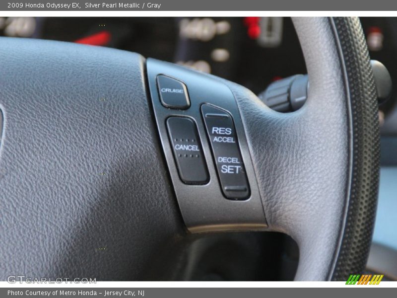 Silver Pearl Metallic / Gray 2009 Honda Odyssey EX