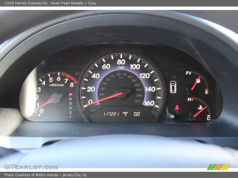 Silver Pearl Metallic / Gray 2009 Honda Odyssey EX
