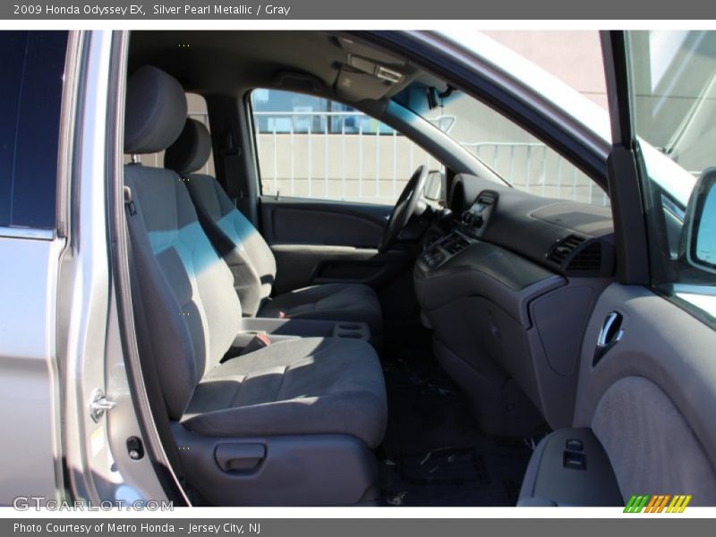 Silver Pearl Metallic / Gray 2009 Honda Odyssey EX