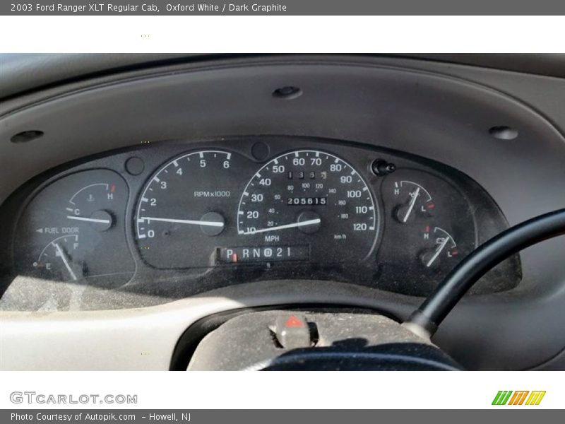 Oxford White / Dark Graphite 2003 Ford Ranger XLT Regular Cab