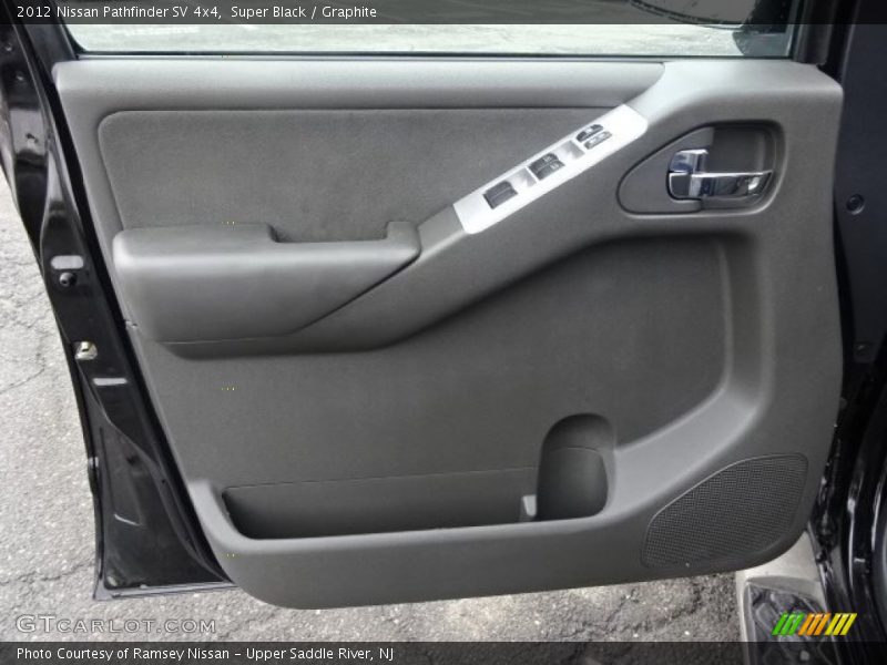 Super Black / Graphite 2012 Nissan Pathfinder SV 4x4