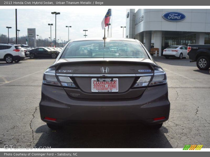 Urban Titanium Metallic / Beige 2013 Honda Civic Hybrid Sedan