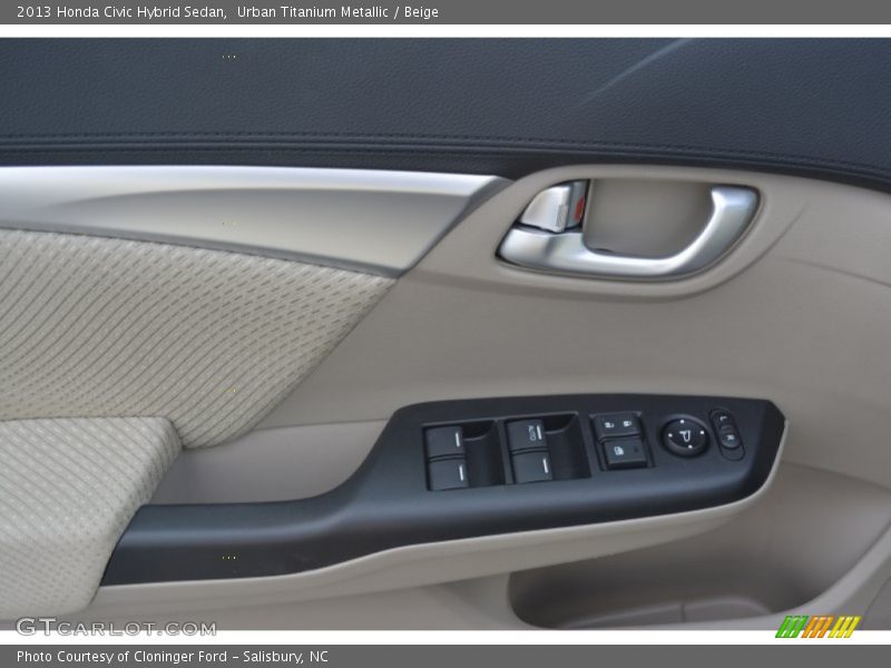 Urban Titanium Metallic / Beige 2013 Honda Civic Hybrid Sedan
