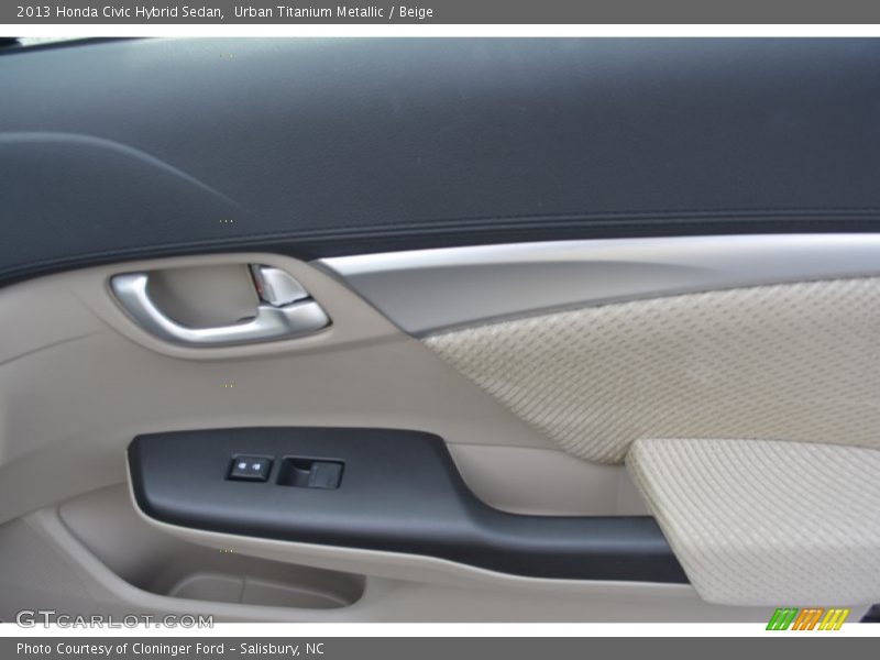 Urban Titanium Metallic / Beige 2013 Honda Civic Hybrid Sedan