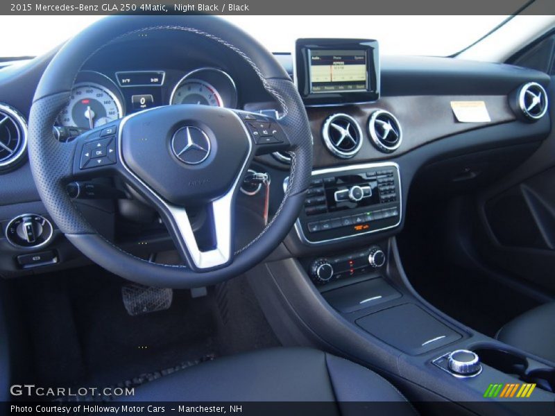 Night Black / Black 2015 Mercedes-Benz GLA 250 4Matic