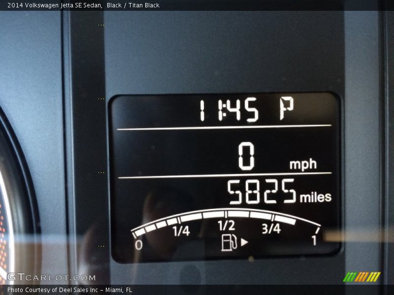 Black / Titan Black 2014 Volkswagen Jetta SE Sedan