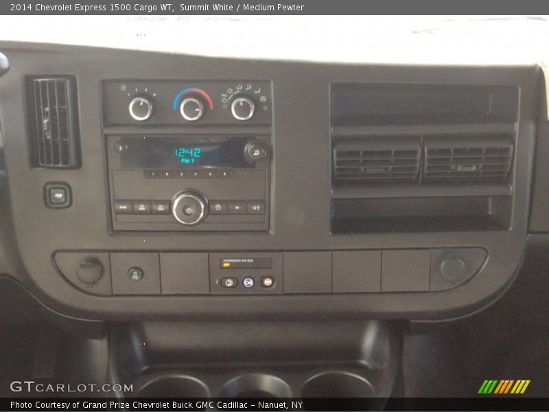 Summit White / Medium Pewter 2014 Chevrolet Express 1500 Cargo WT