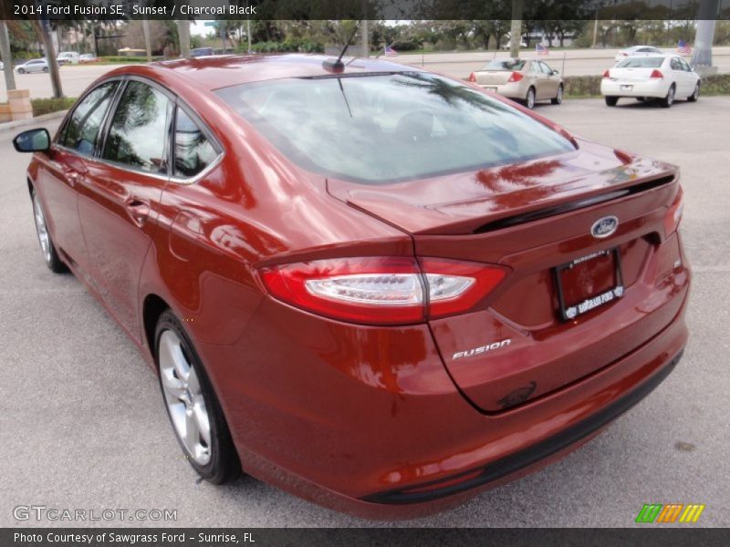 Sunset / Charcoal Black 2014 Ford Fusion SE