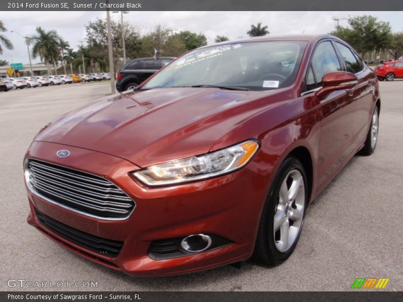 Sunset / Charcoal Black 2014 Ford Fusion SE