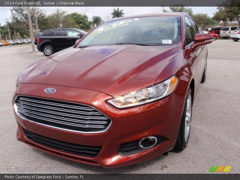 Sunset / Charcoal Black 2014 Ford Fusion SE