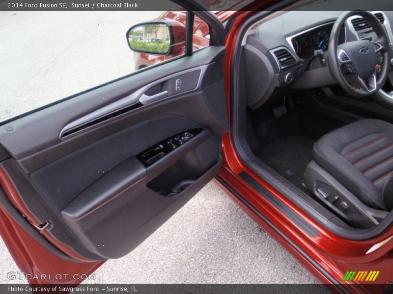 Sunset / Charcoal Black 2014 Ford Fusion SE