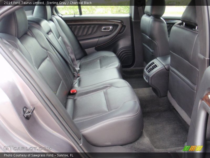 Sterling Gray / Charcoal Black 2014 Ford Taurus Limited