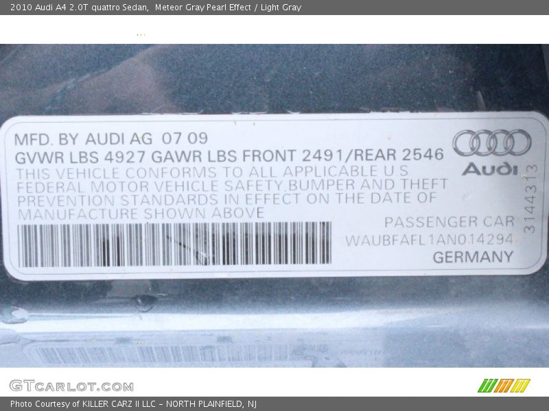 Meteor Gray Pearl Effect / Light Gray 2010 Audi A4 2.0T quattro Sedan