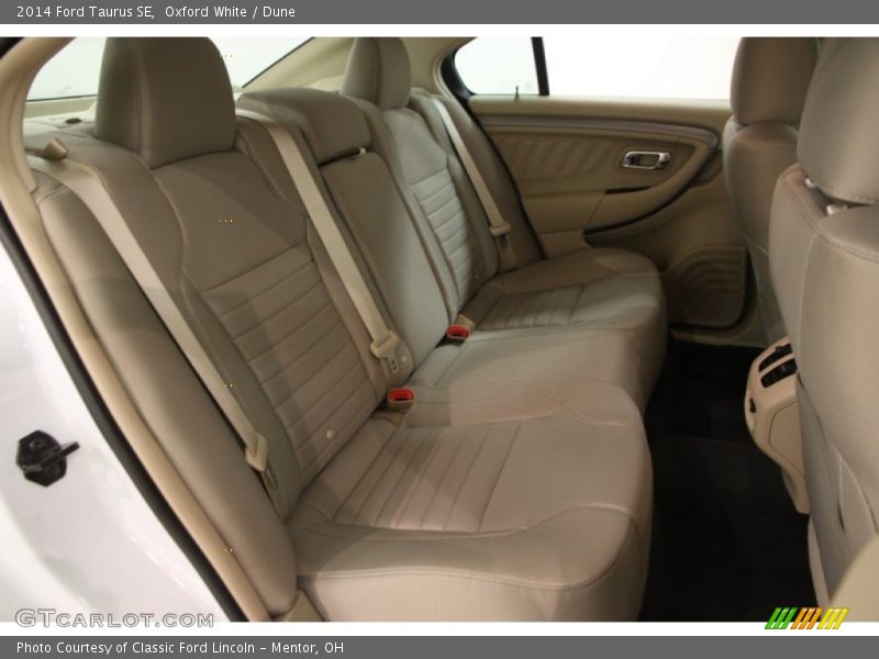 Rear Seat of 2014 Taurus SE